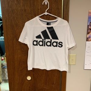 Adidas T-Shirt